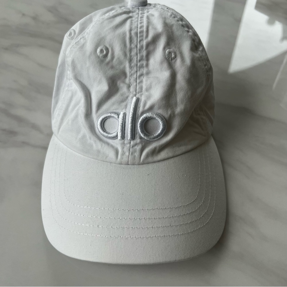 ALO hat